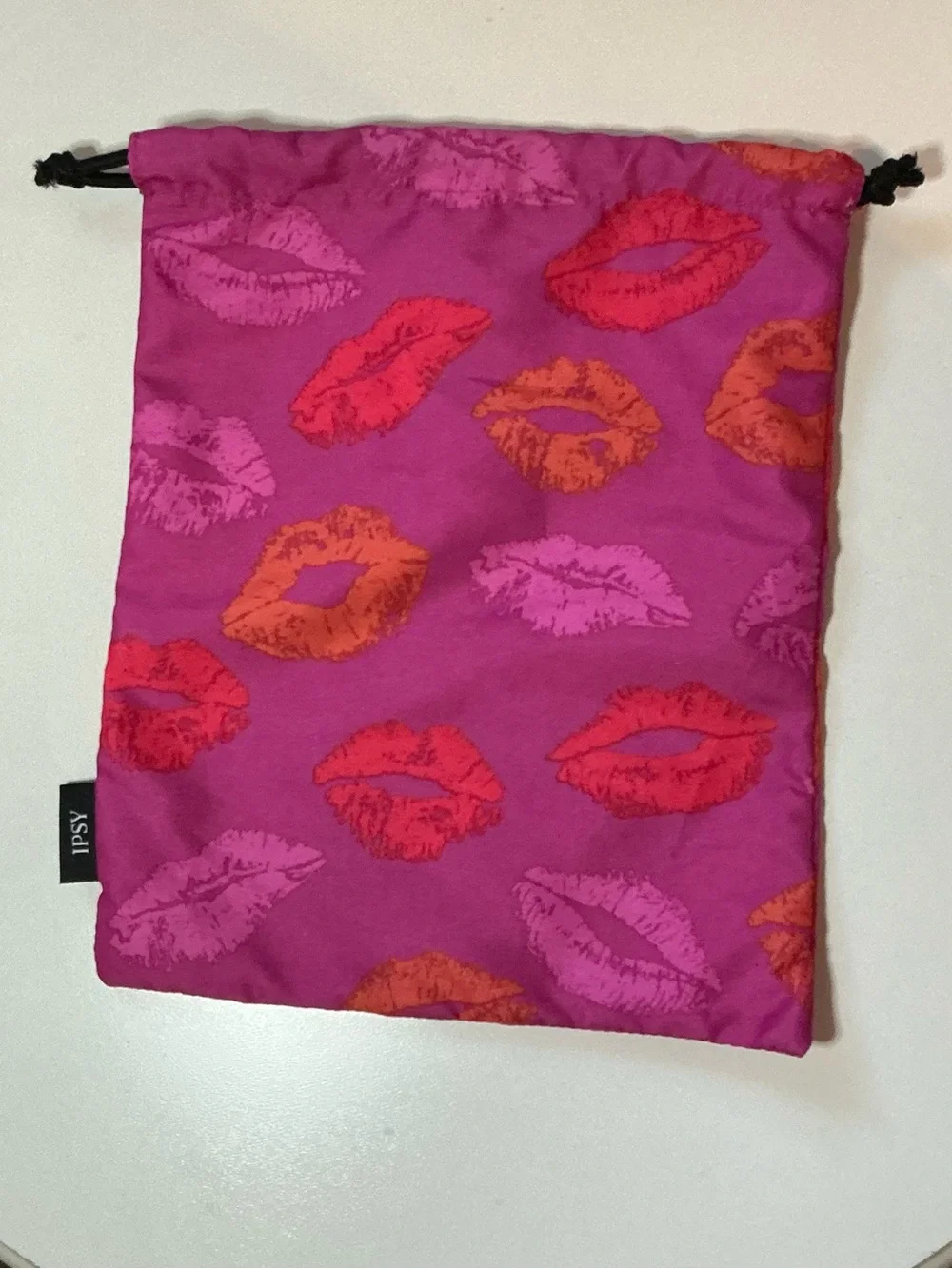 Ipsy Marilyn Monroe Limited Edition Pink Lips Beauty Glam Drawstring Bag